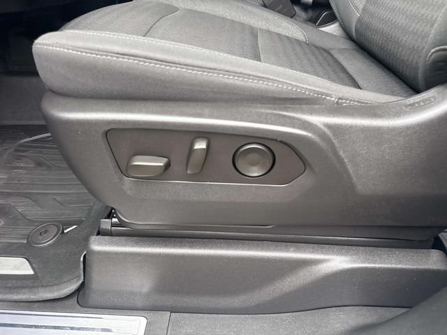 Used 2023 Summit White GMC Elevation image 21