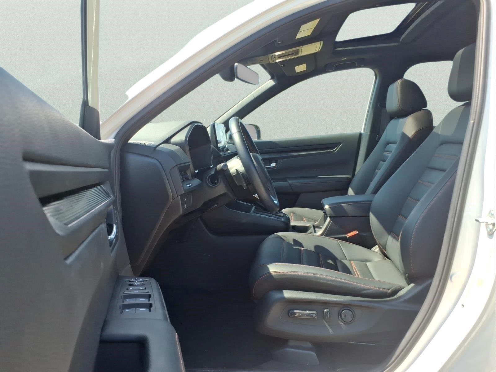 2025 Honda CR-V Sport-L - Photo 16