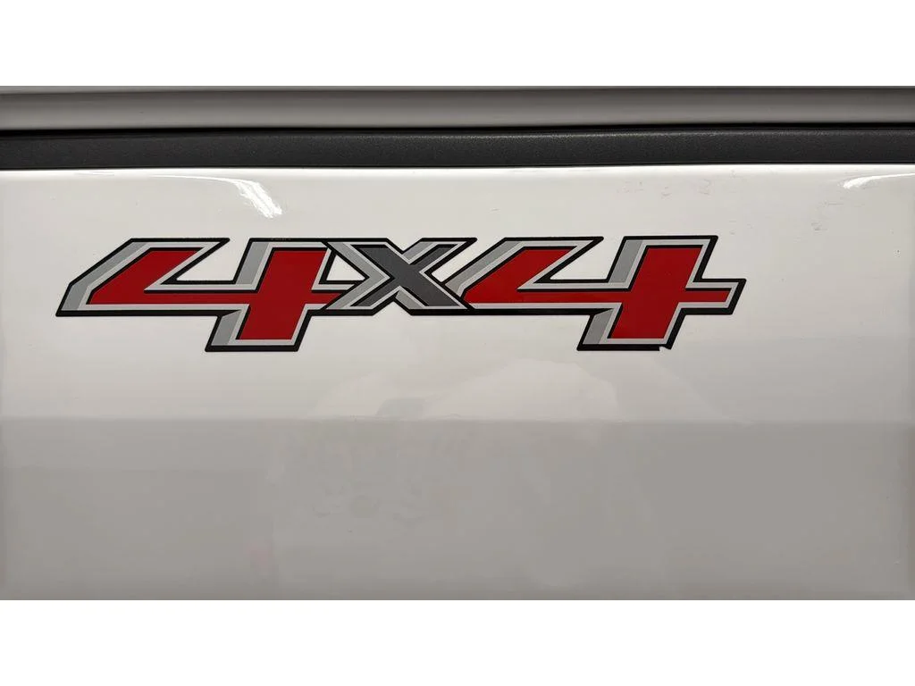 Used 2020 Summit White Chevrolet LT image 5