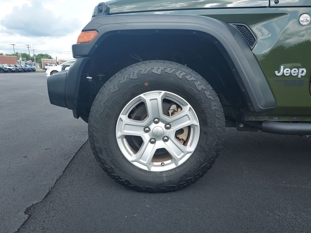 Used 2021 Green Jeep Unlimited Sport S image 24
