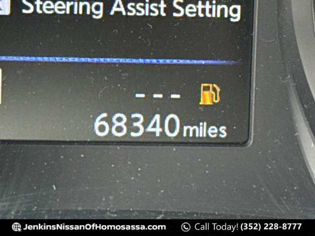 Used 2021 Silver Nissan SL image 49