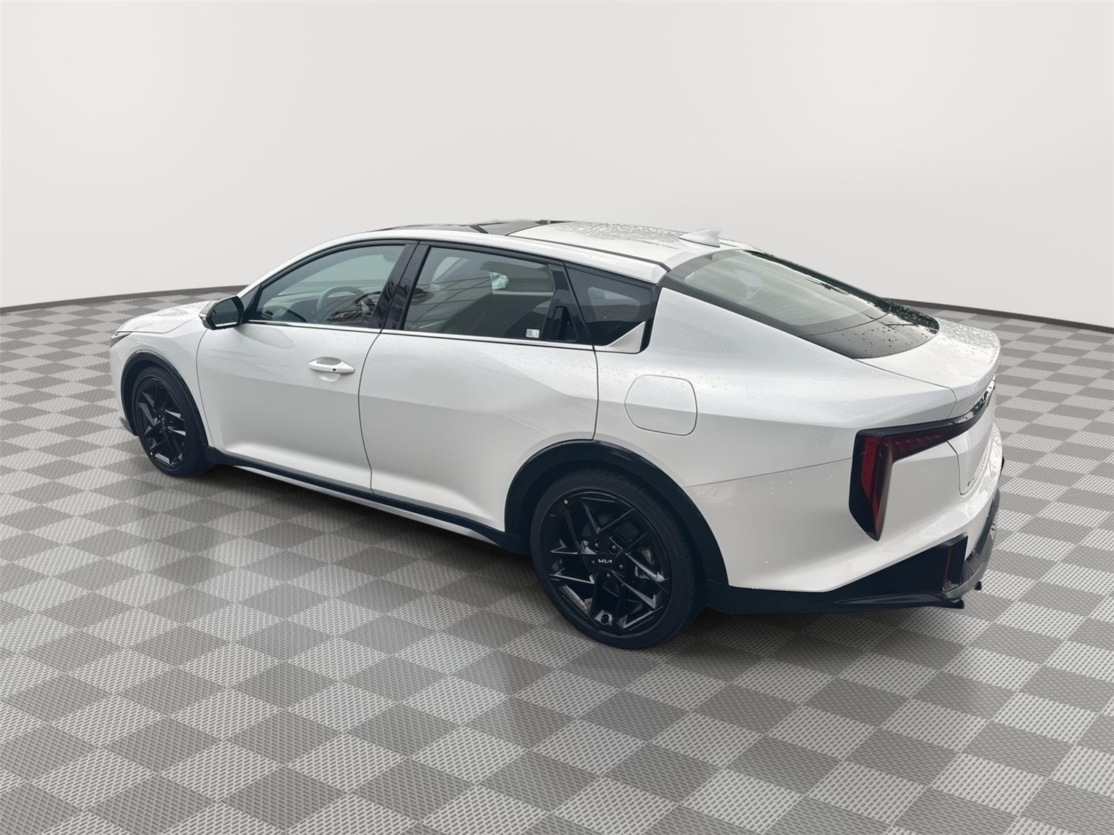 Used 2025 Snow White Pearl Kia GT-Line Turbo image 7