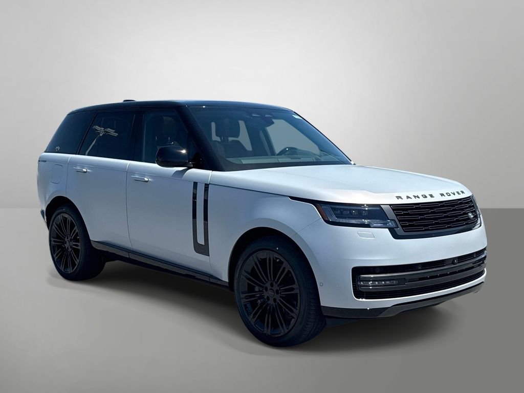 New 2026 Ethereal Frost Satin Land Rover SE image 25