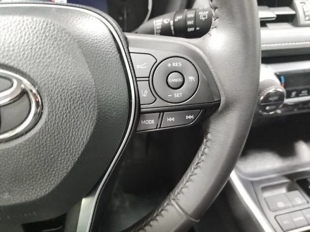 2024 Toyota RAV4 XLE Premium - Photo 28