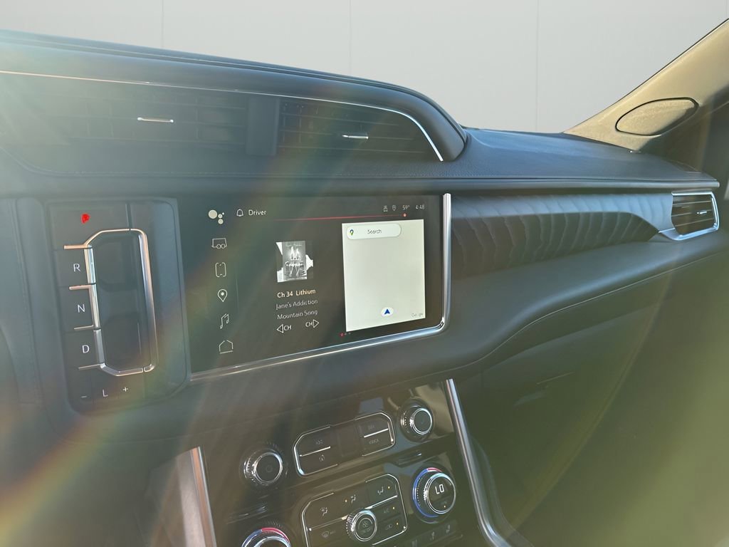 2024 GMC Yukon Denali - Photo 39