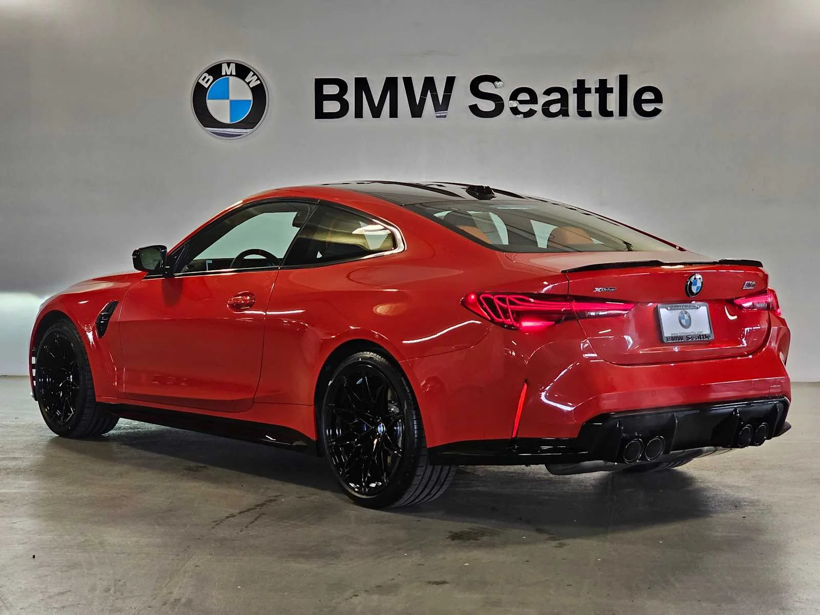 New 2026 Toronto Red Metallic BMW Competition xDrive image 3