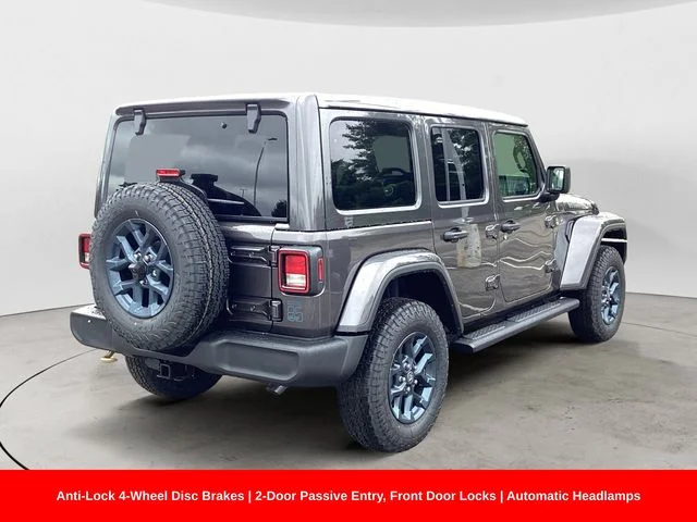 New 2026 Crystal Metallic Jeep 4-DOOR 85TH ANNIVERSARY EDITION image 6