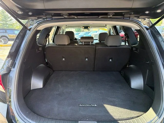Used 2021 Twilight Black Hyundai SEL image 26