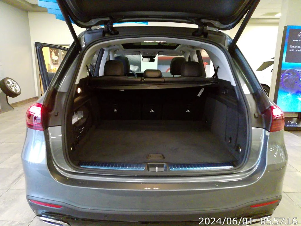 Certified Used 2026 Selenite Grey Metallic Mercedes-Benz GLE 350 image 28