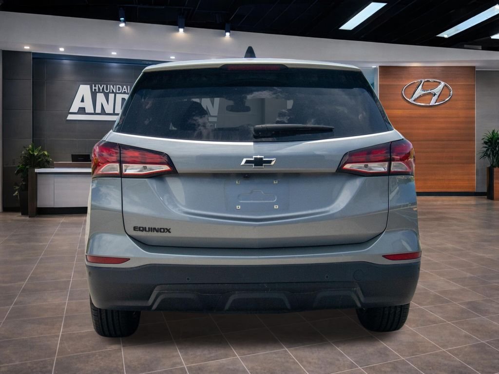2024 Chevrolet Equinox LS - Photo 12