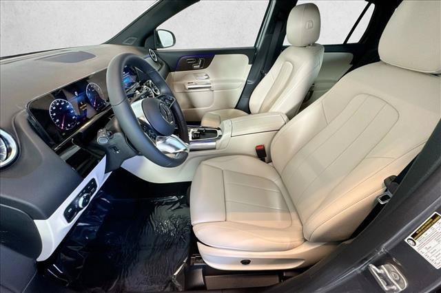 New 2026 Mountain Grey Metallic Mercedes-Benz GLA 250 image 47