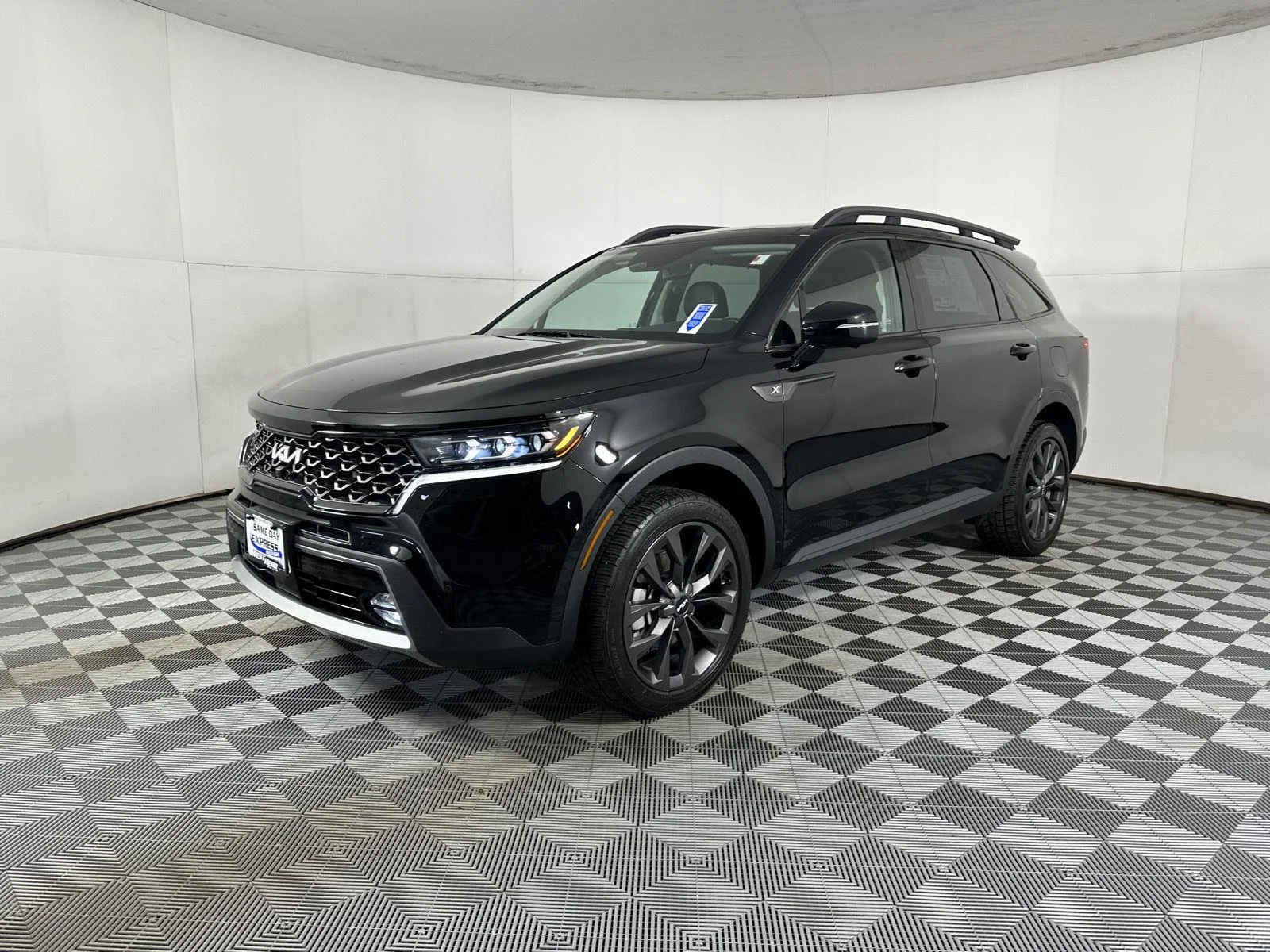 Used 2023 Ebony Black Kia X-Line SX Prestige image 6