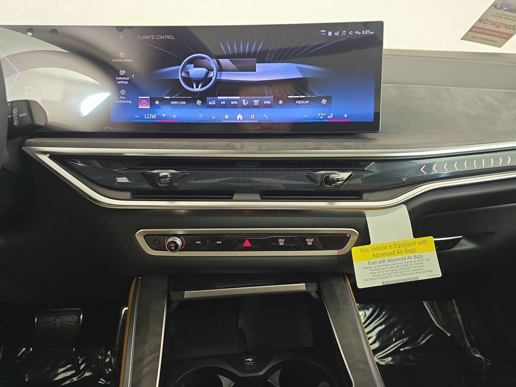 New 2026 Mineral White Metallic BMW xDrive40i image 20