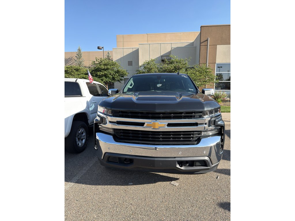 Used 2020 Shadow Gray Metallic Chevrolet LT image 2
