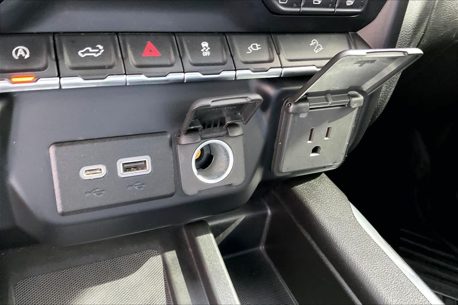 Used 2020 Carbon Black Metallic GMC AT4 image 34