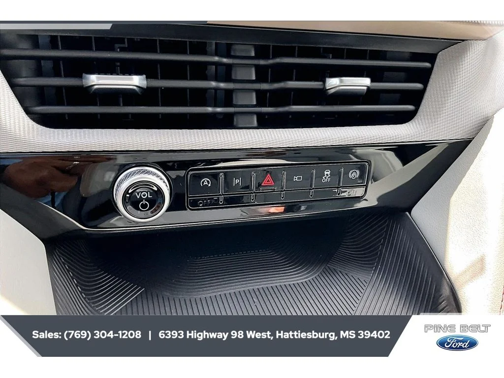 New 2026 Carbonized Gray Metallic Ford Active image 23