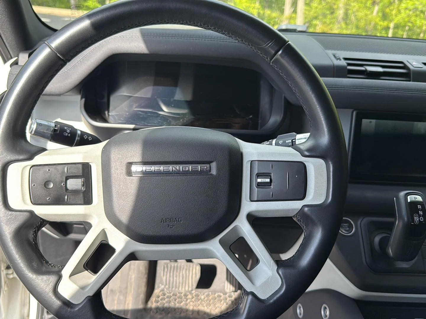 Used 2020 Fuji White Land Rover S image 11
