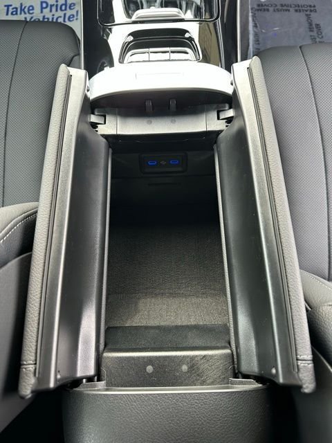 New 2026 Graphite Grey Metallic Mercedes-Benz CLE 450 image 30