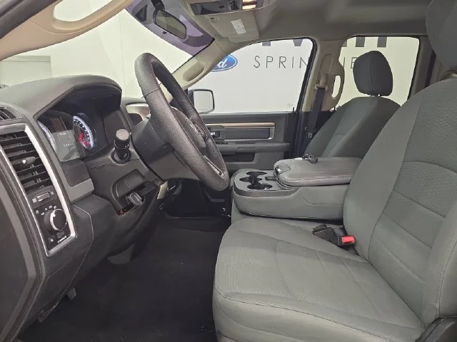 Used 2017 Bright Silver Clearcoat Metallic Ram SLT image 20