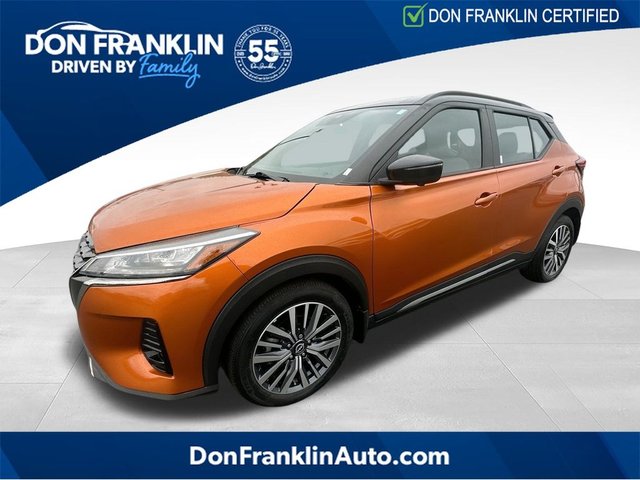 2023 Nissan Kicks SR