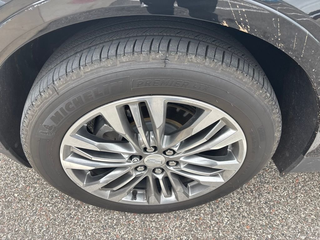 Used 2017 Black Cadillac Premium Luxury image 7