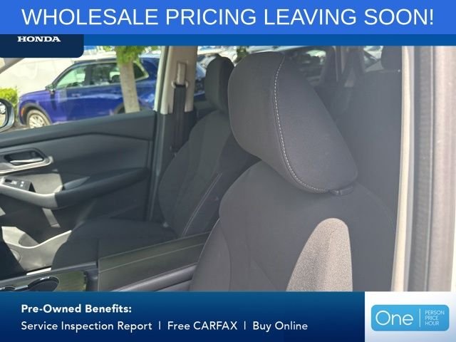 Used 2024 Glacier White Nissan S image 16