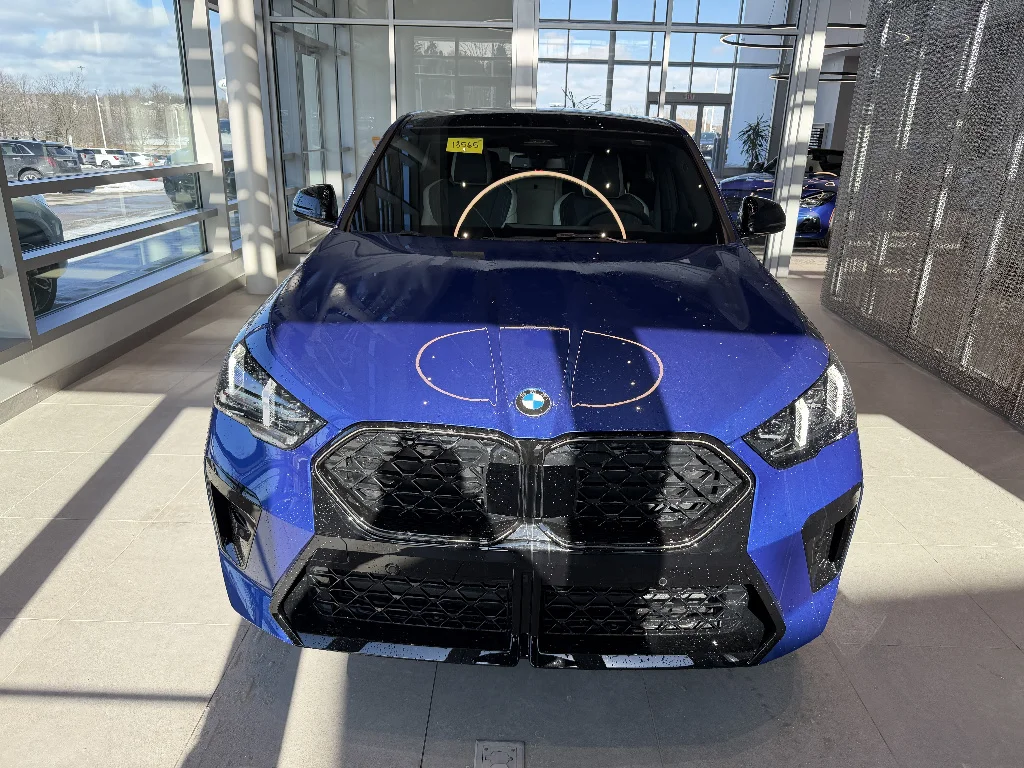 New 2026 Portimao Blue Metallic BMW xDrive28i image 2