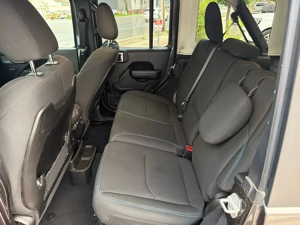 Used 2024 Gray Jeep Rubicon 4xe image 22