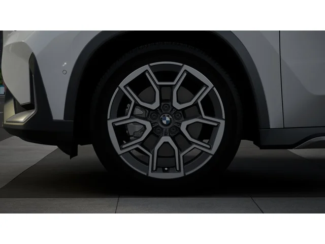 New 2027 Alpine White BMW  image 7