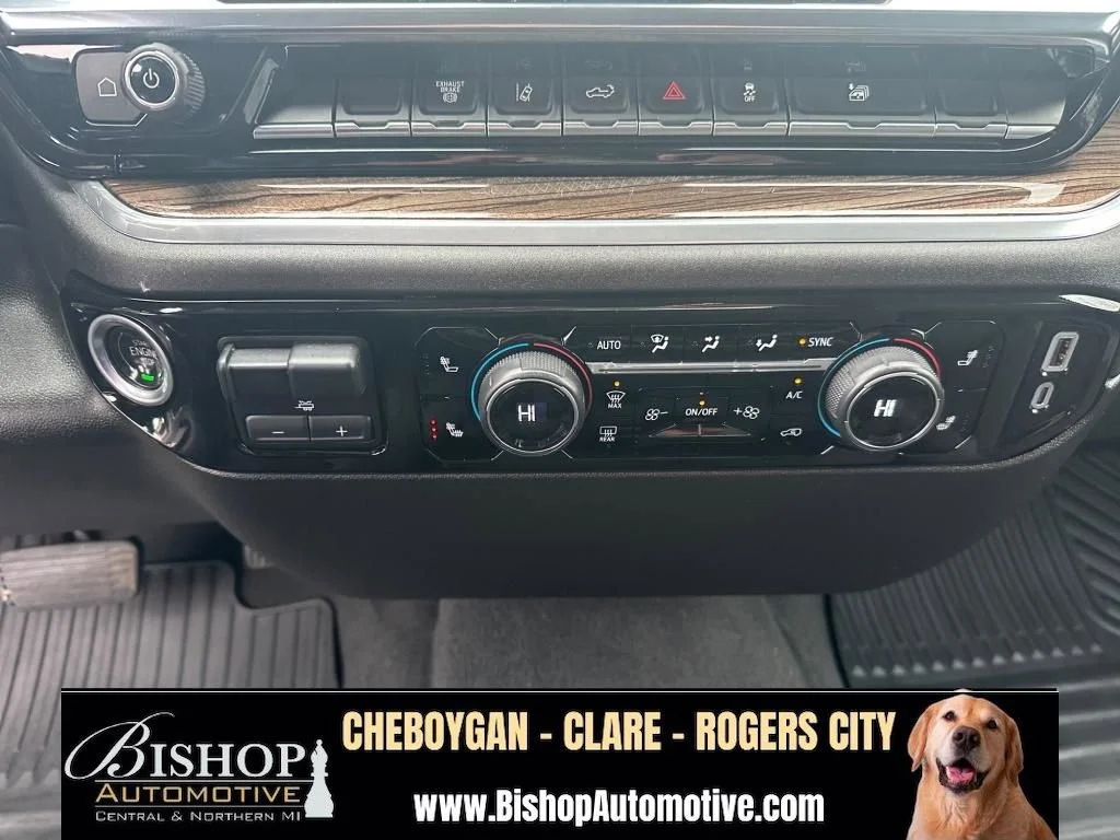 Pre-Owned 2025 Chevrolet Silverado 2500 HD LT Crew Cab image 32