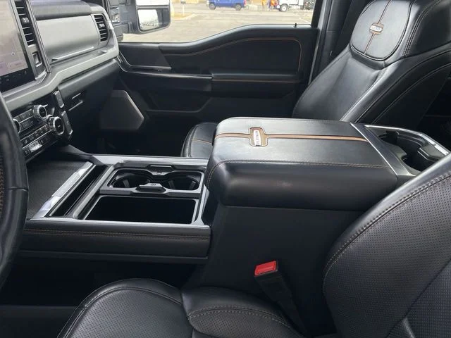 2024 Ford F-350 Super Duty Platinum - Photo 21