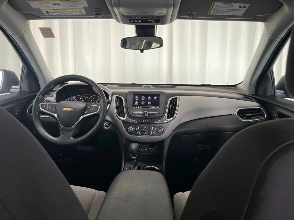 Used 2022 Gray Chevrolet LS image 9