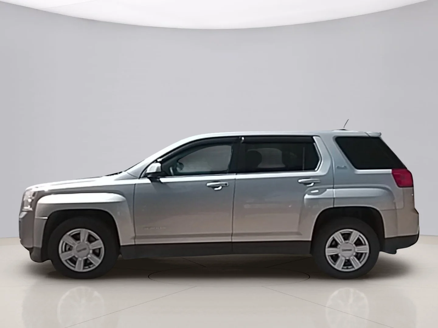 Used 2015 Tan Gmc SLE1 image 2