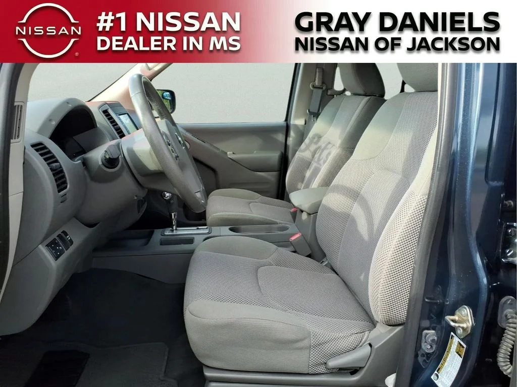 Used 2019 Blue Nissan SV image 23
