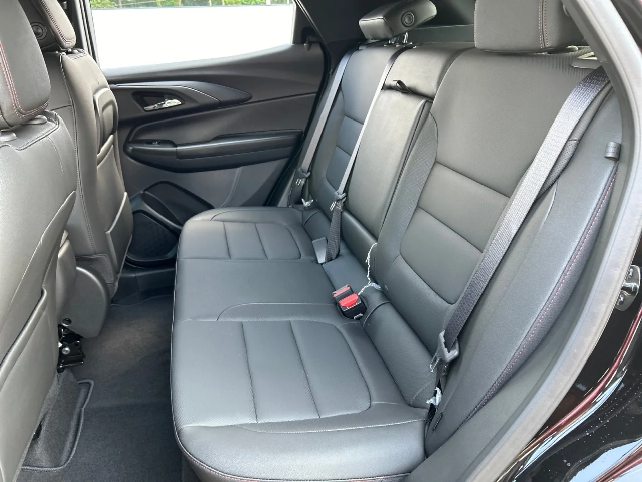 New 2026 Mosaic Black Metallic Chevrolet RS image 17