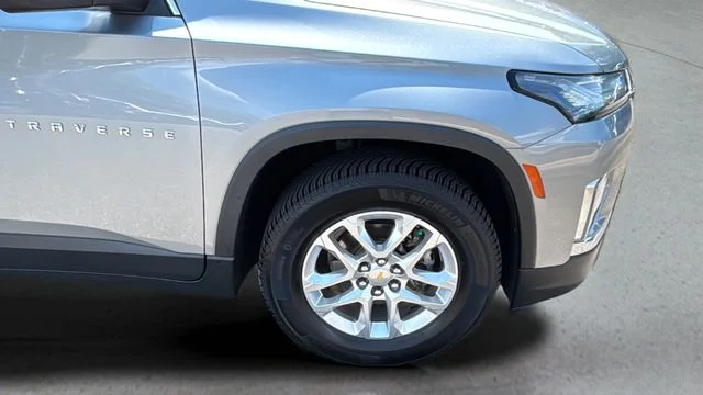 Used 2023 Gray Chevrolet LS image 34