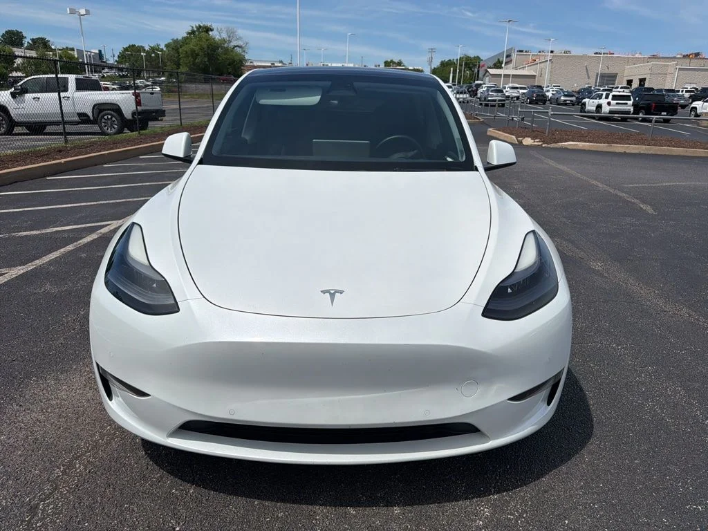 2022 Tesla Model Y Performance Dual Motor All-Wheel Drive's photo