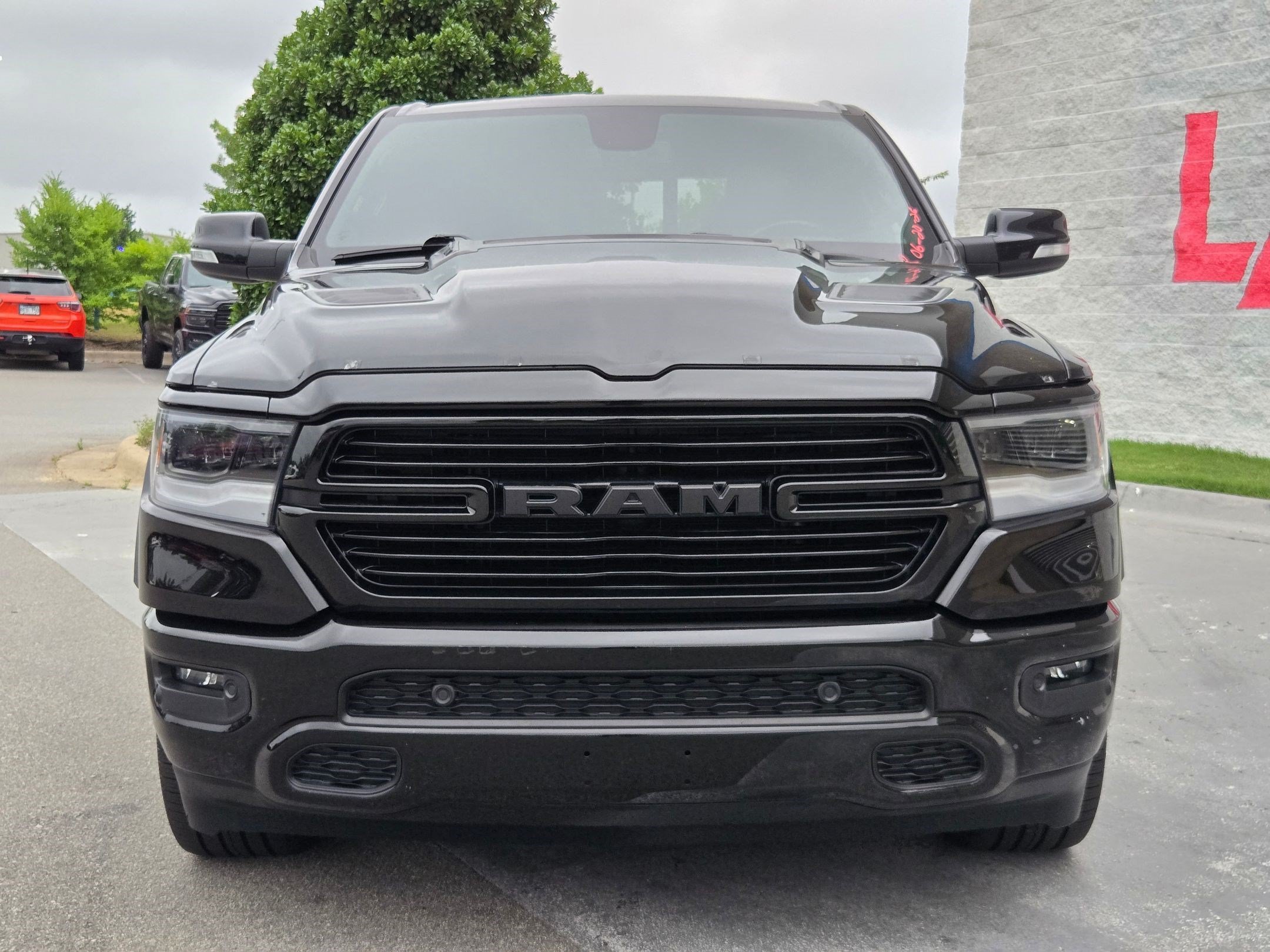 Used 2020 RAM Ram 1500 Pickup Laramie with VIN 1C6SRFRT5LN353296 for sale in Little Rock