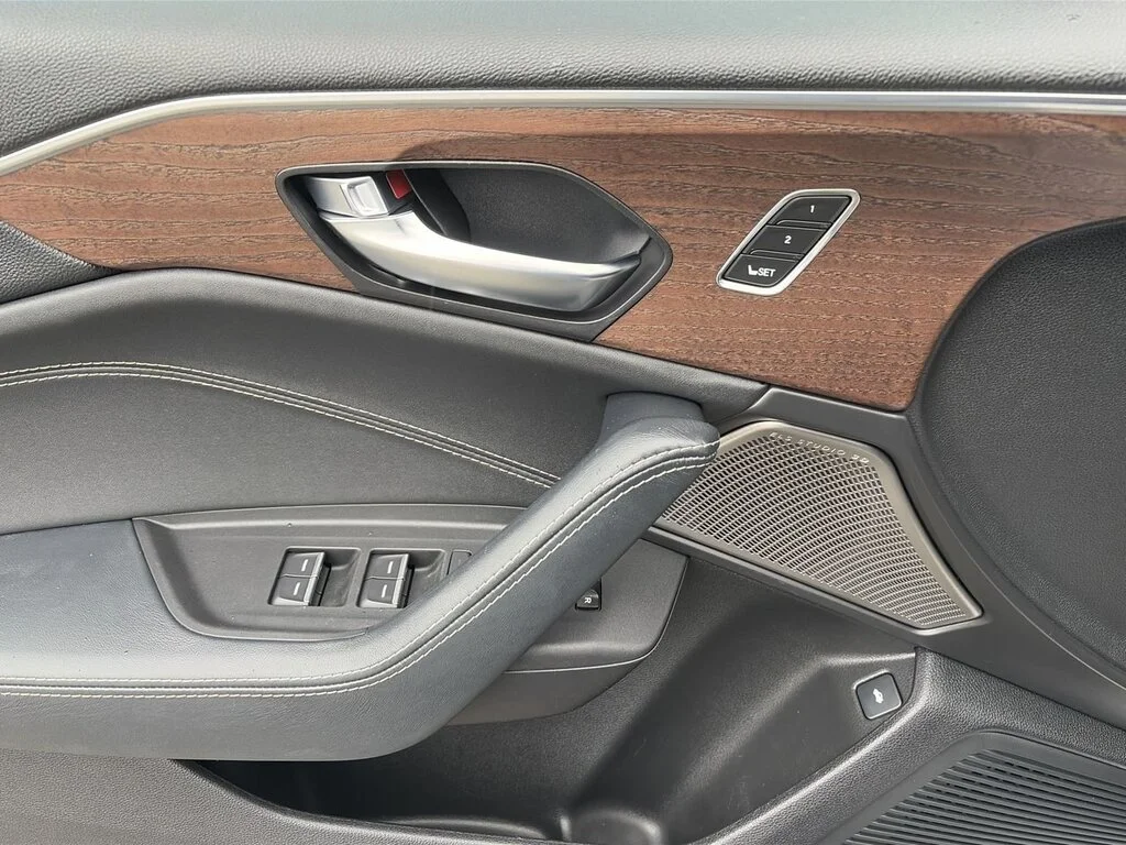 Used 2021 Lunar Silver Metallic Acura SH-AWD Platinum Elite Certified Pre-Owned image 21