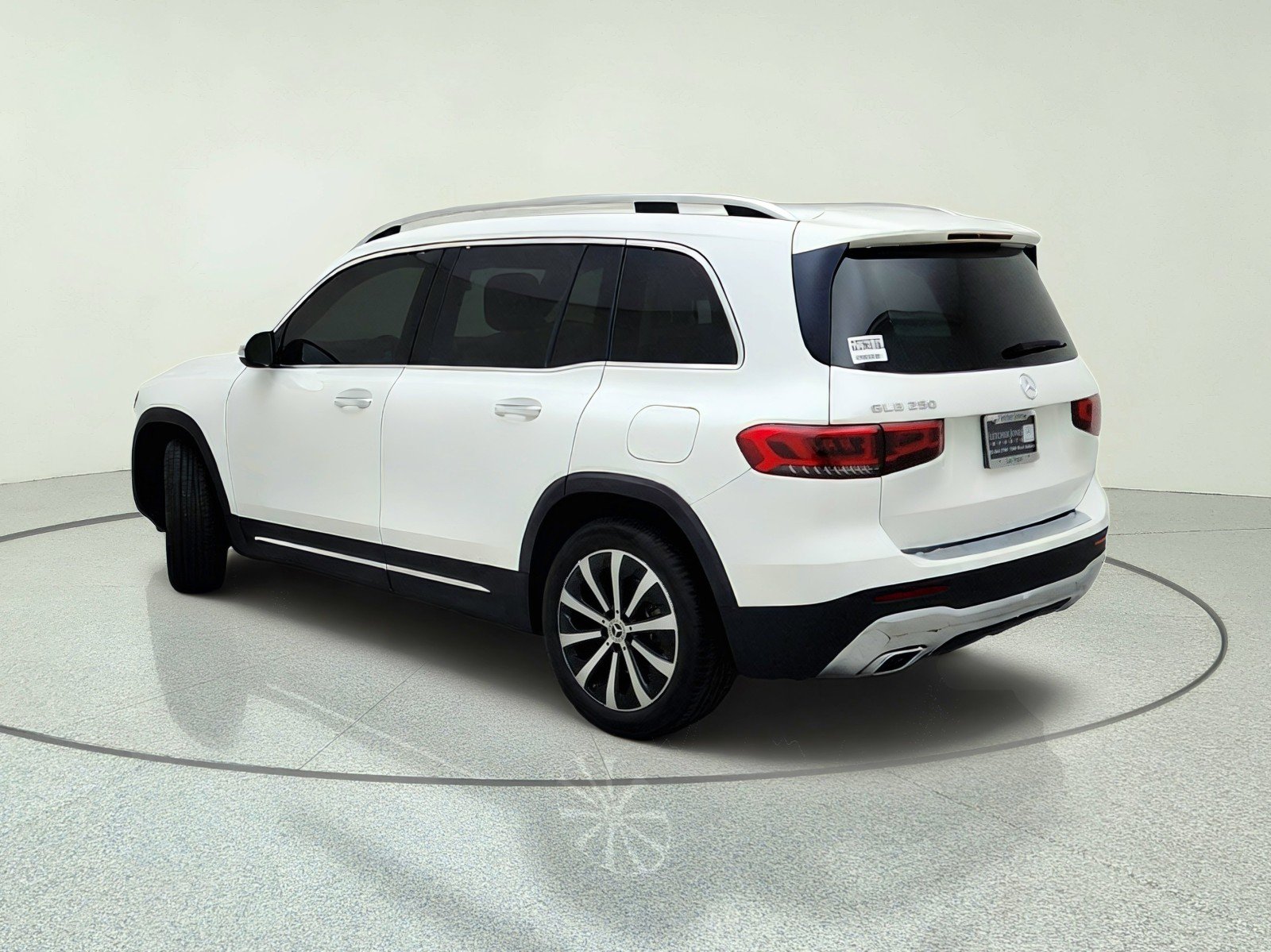 Used 2020 Polar White Mercedes-Benz GLB 250 image 12