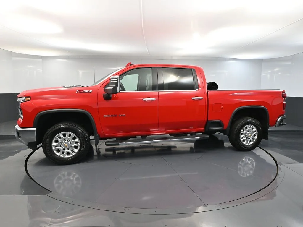 2024 Chevrolet Silverado 2500HD LTZ - Photo 12