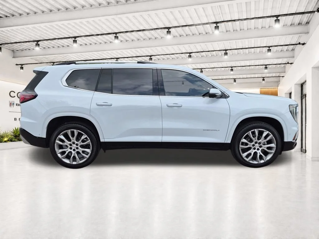 2026 GMC Acadia Denali - Photo 12