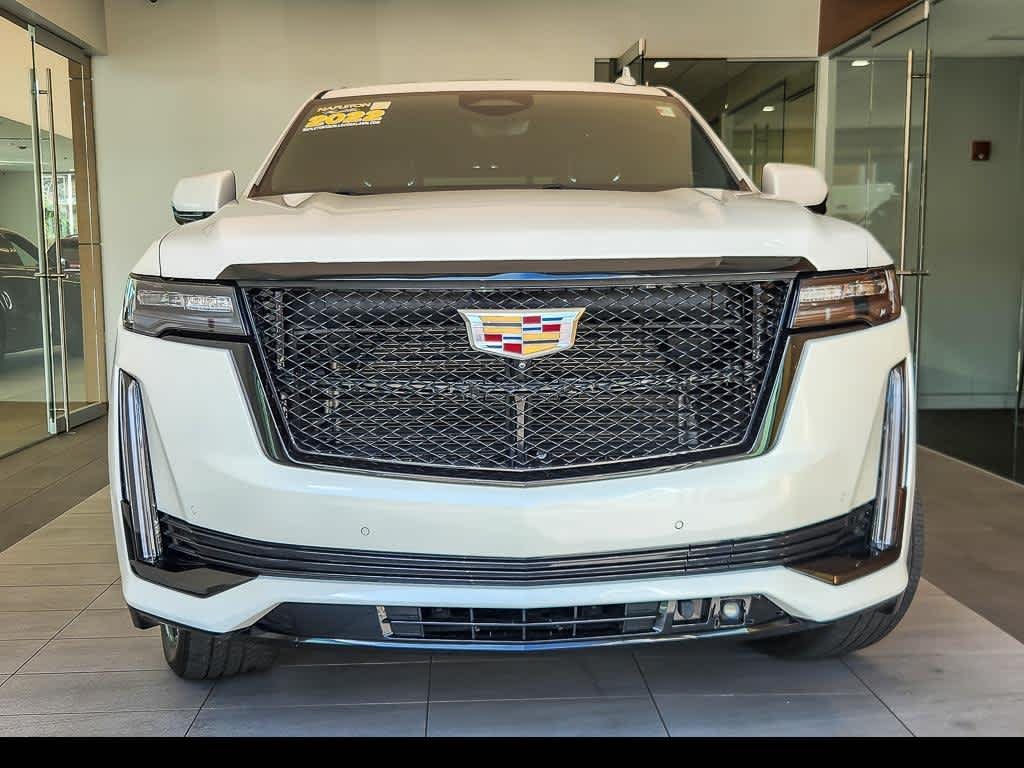 Used 2022 CRYSTAL WHITE TRICOAT Cadillac Sport image 5