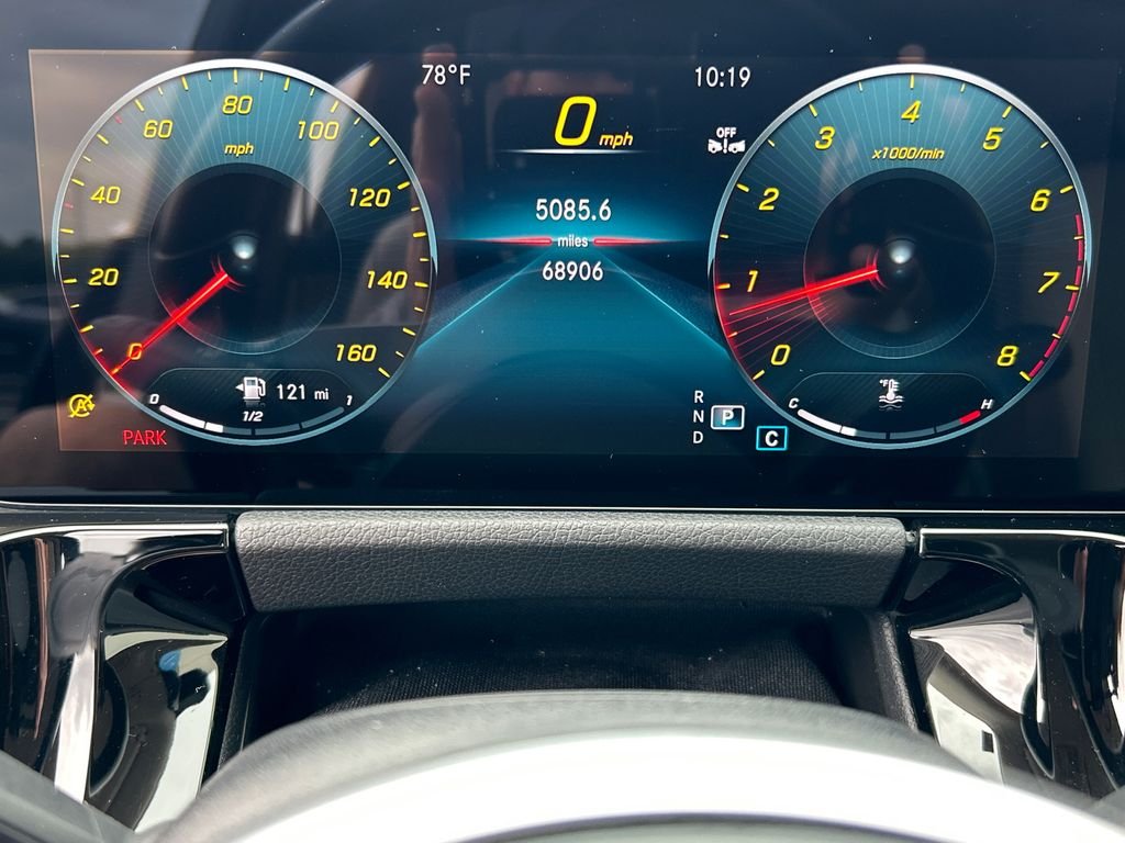 Used 2023 Black Mercedes-Benz GLA 250 image 17