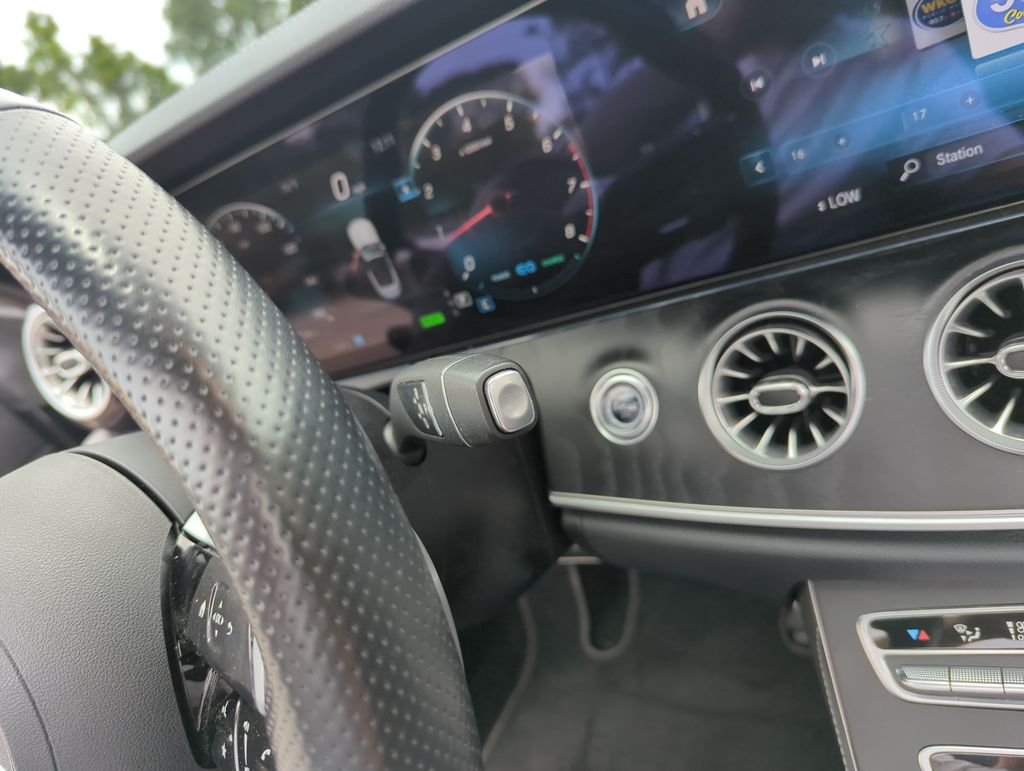 Used 2023 Gray Mercedes-Benz E 450 image 23