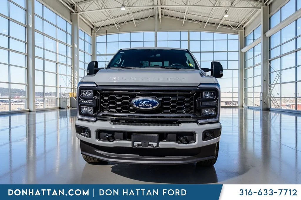New 2026 Avalanche Ford F-250® XL image 22