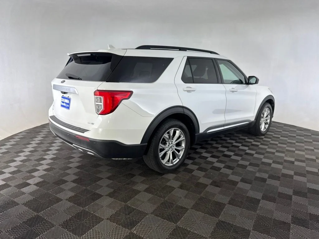 Used 2020 White Ford XLT image 5