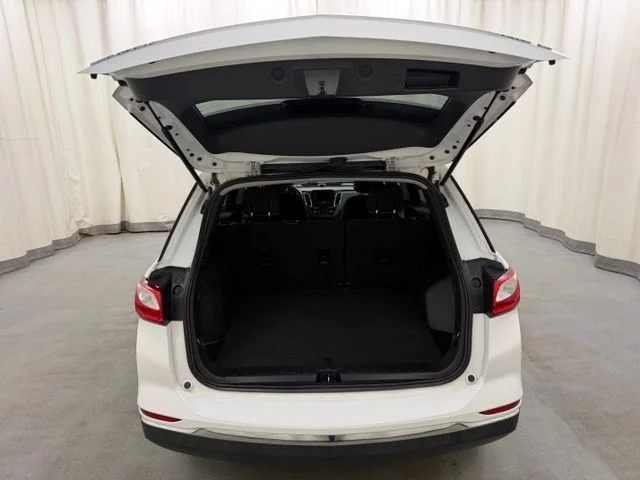 Used 2020 White Chevrolet LT image 8