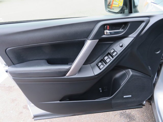 Used 2016 Ice Silver Metallic Subaru 2.5i Touring image 19