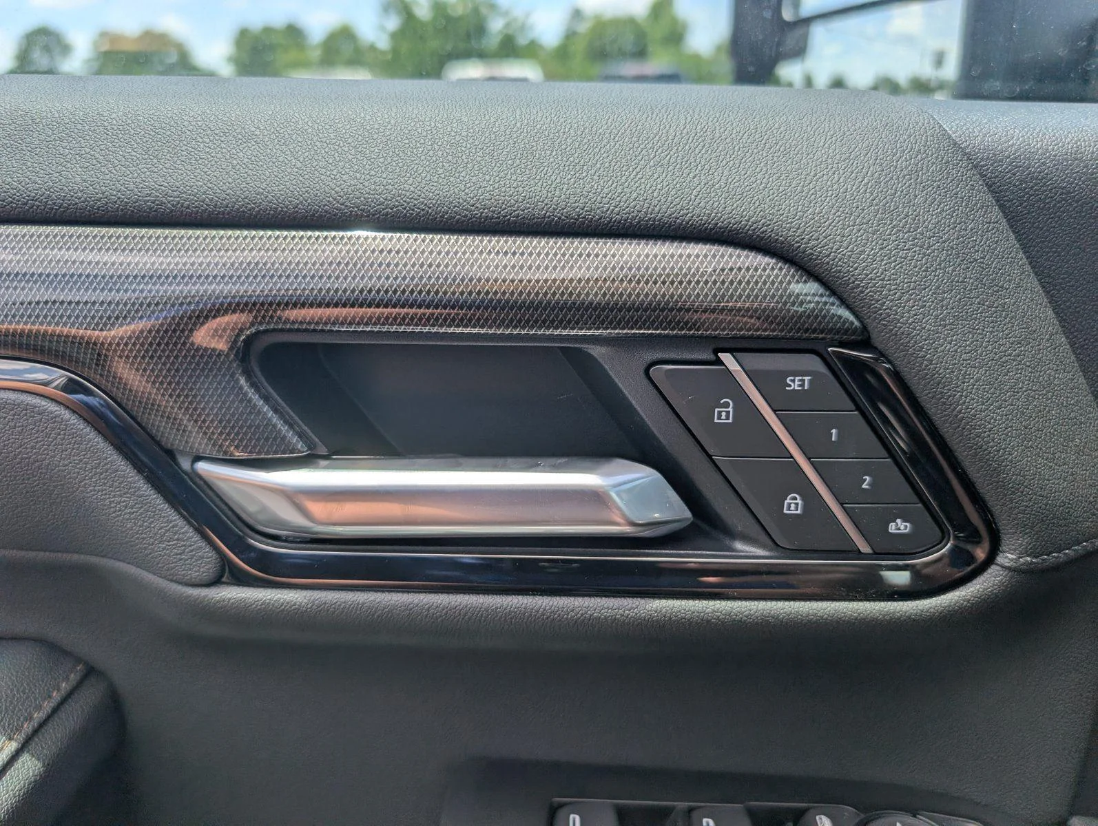 New 2026 Sterling Metallic GMC AT4 image 36